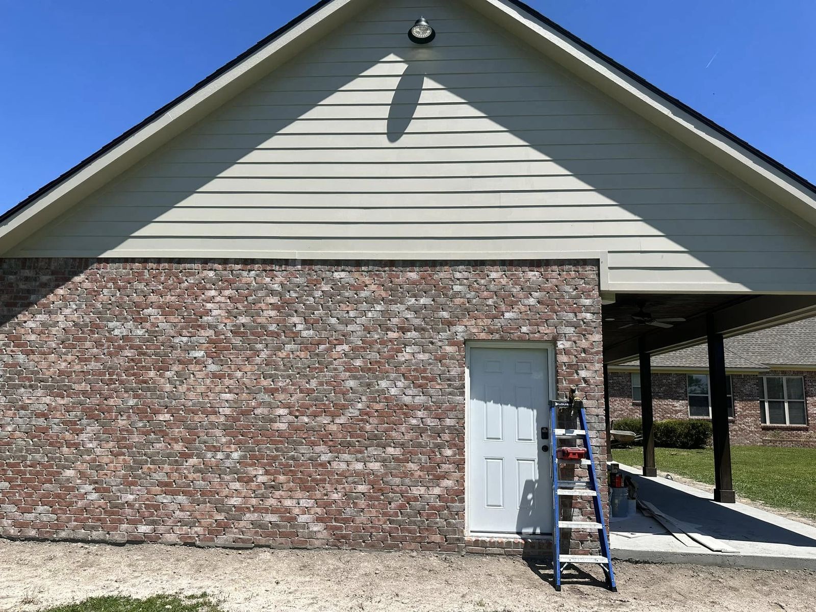 New exterior light fixture
